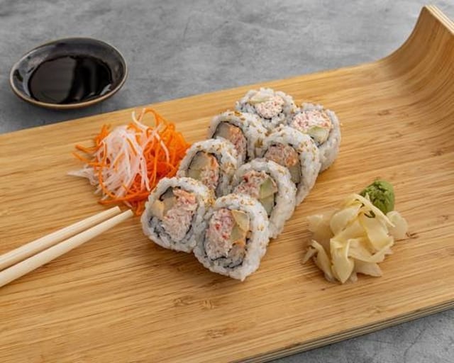 Spicy Krab Roll.